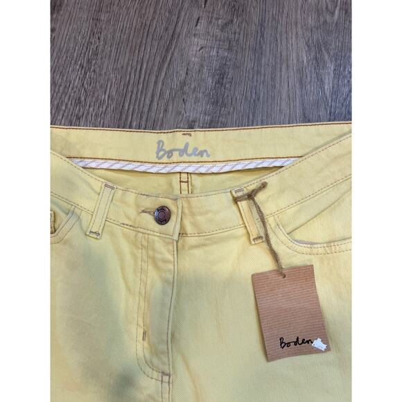 Boden Yellow Skinny Jeans with Smooth Finish - Picture 2 of 6